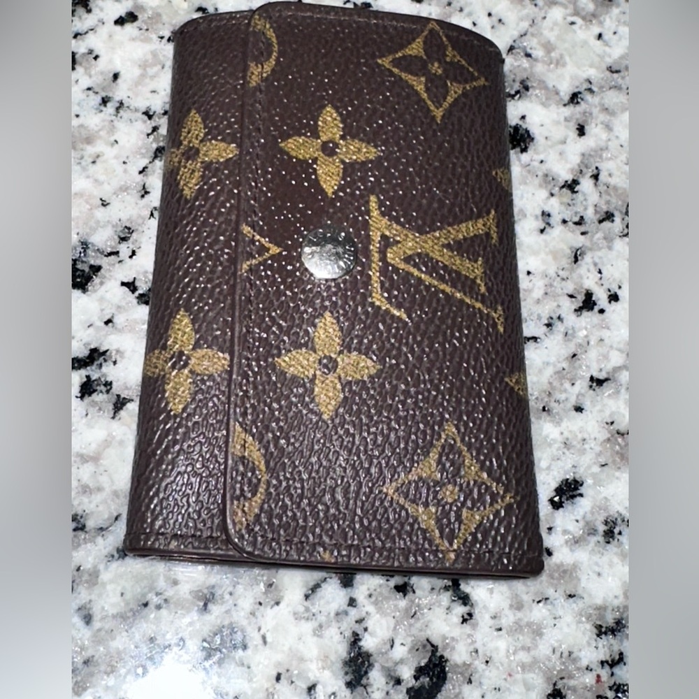 Louis Vuitton Brown and Gold Key Organizer